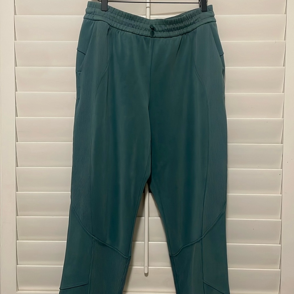 Lululemon jogger